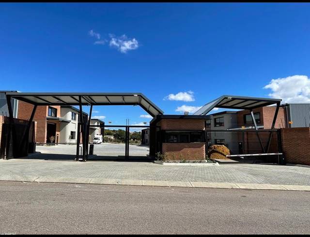 INDUSTRIAL PROPERTY TO RENT IN SAMRAND BUSINESS PARK